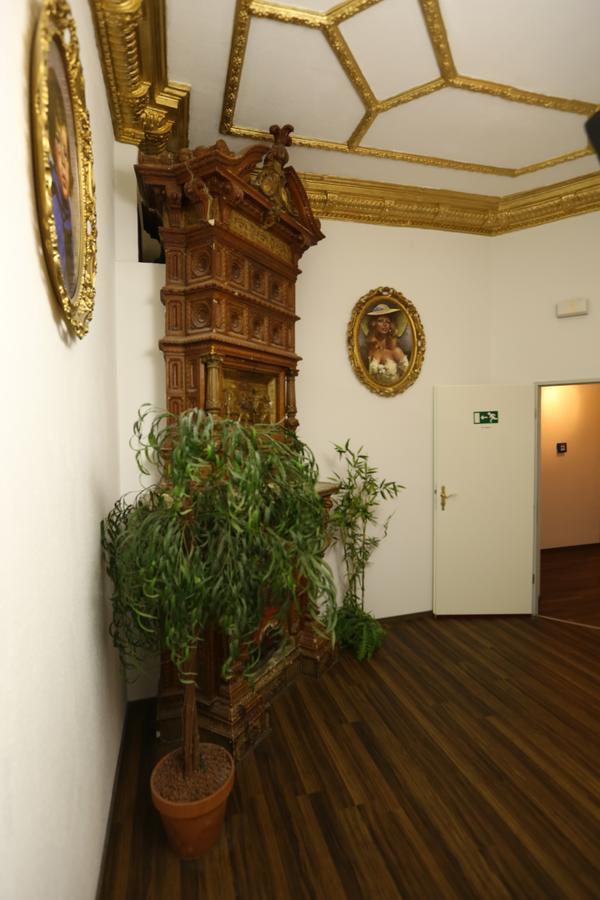 Ai Koenigshof Berlim