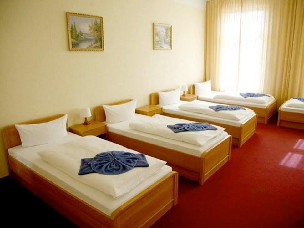 Ai Koenigshof 3* Berlijn